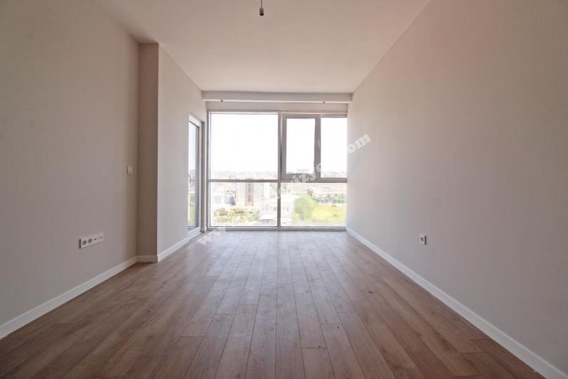  Bahçelievler Yenibosna Site İçinde Satılık 1+1 Daire.-1