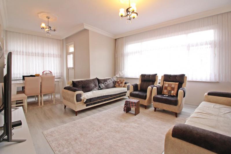  Bahçelievler Hürriyet Satılık Masrafsız Cadde Üstü 3+1 Daire.-1