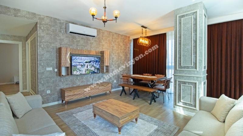 Bahçelievler Yenibosna Site İçinde Satılık Full Eşyalı 2+1 Daire.-1