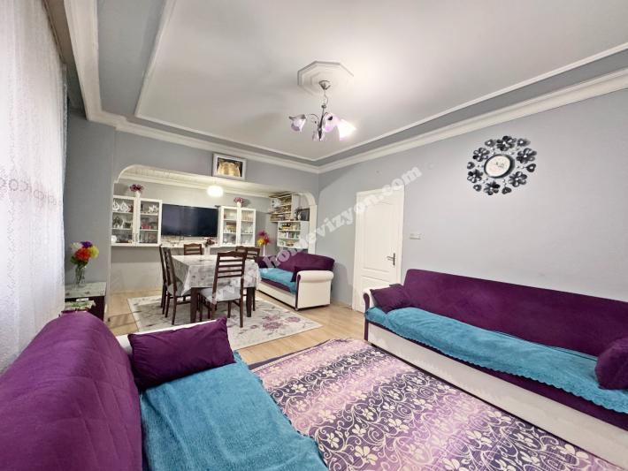 Bahçelievler Cumhuriyet Satılık 3+1 Bahçeli Geniş Daire.-1