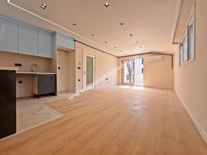 Bahçelievler Merkez'de Satılık Sıfır Süper Lüx 2+1 OTOPARKLI Daire.-1