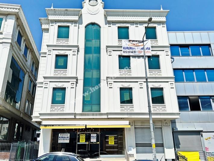 Küçükçekmece Halkalı Kiralık 1650 m2 Komple Bina.-1